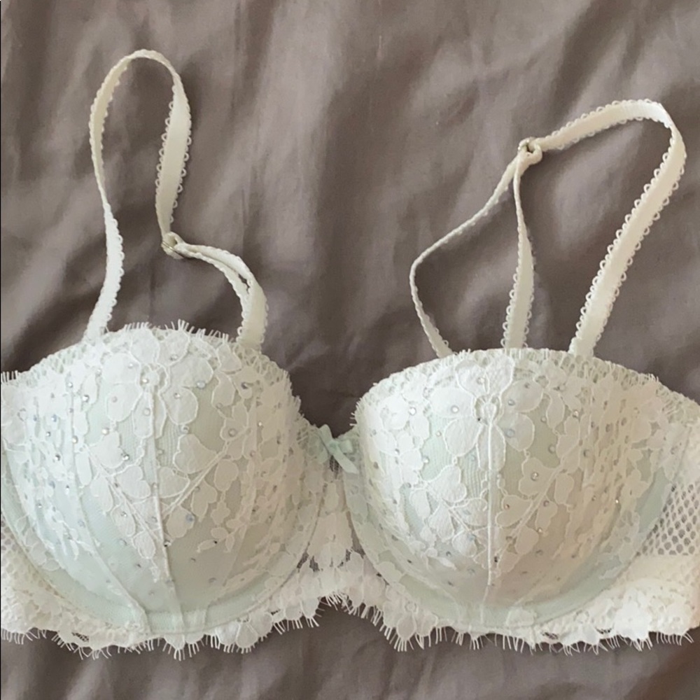Victoria Secret Bra